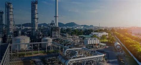 Oilqo services llc in UAE on the map: ☎ phone numbers, .
